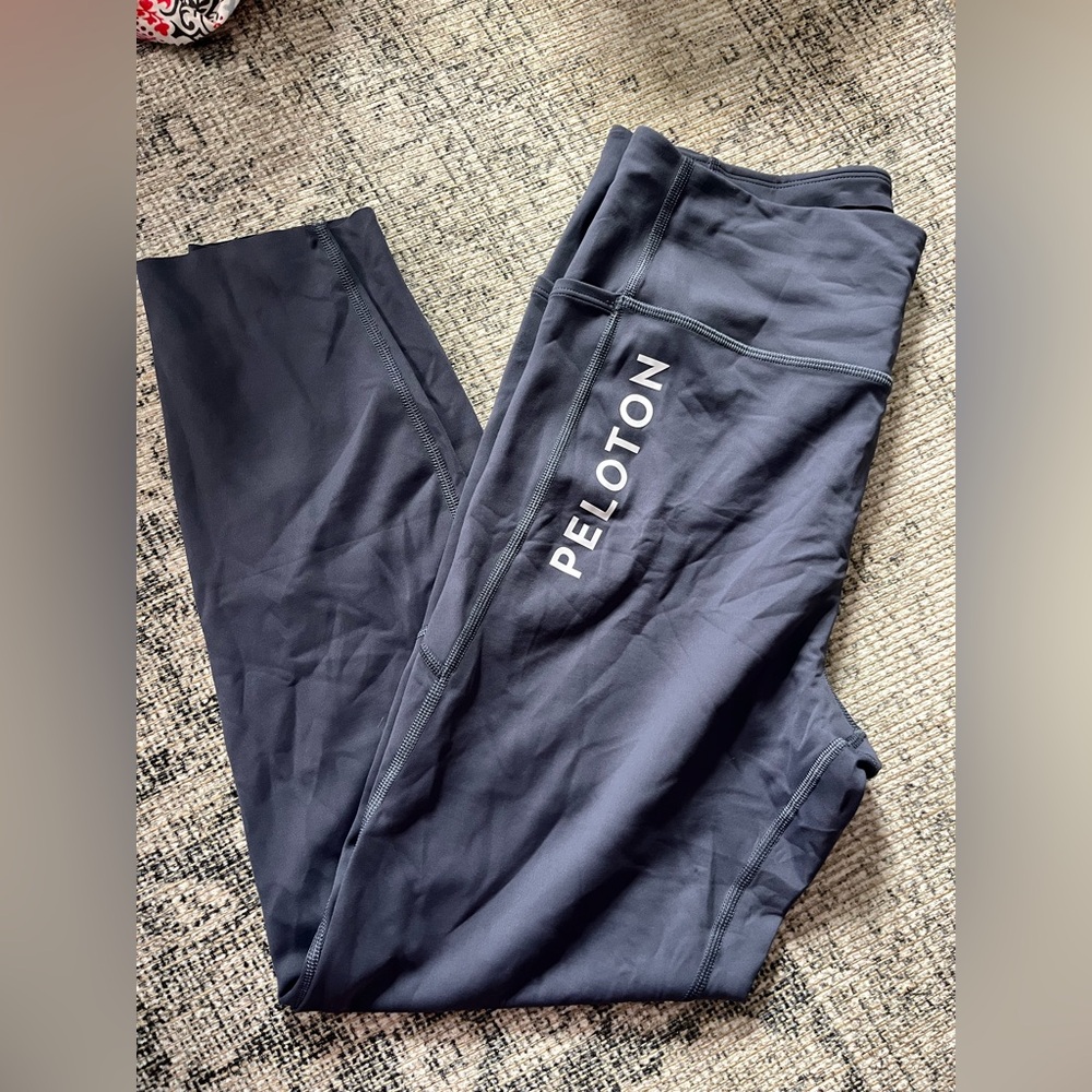 Worn once peloton leggings